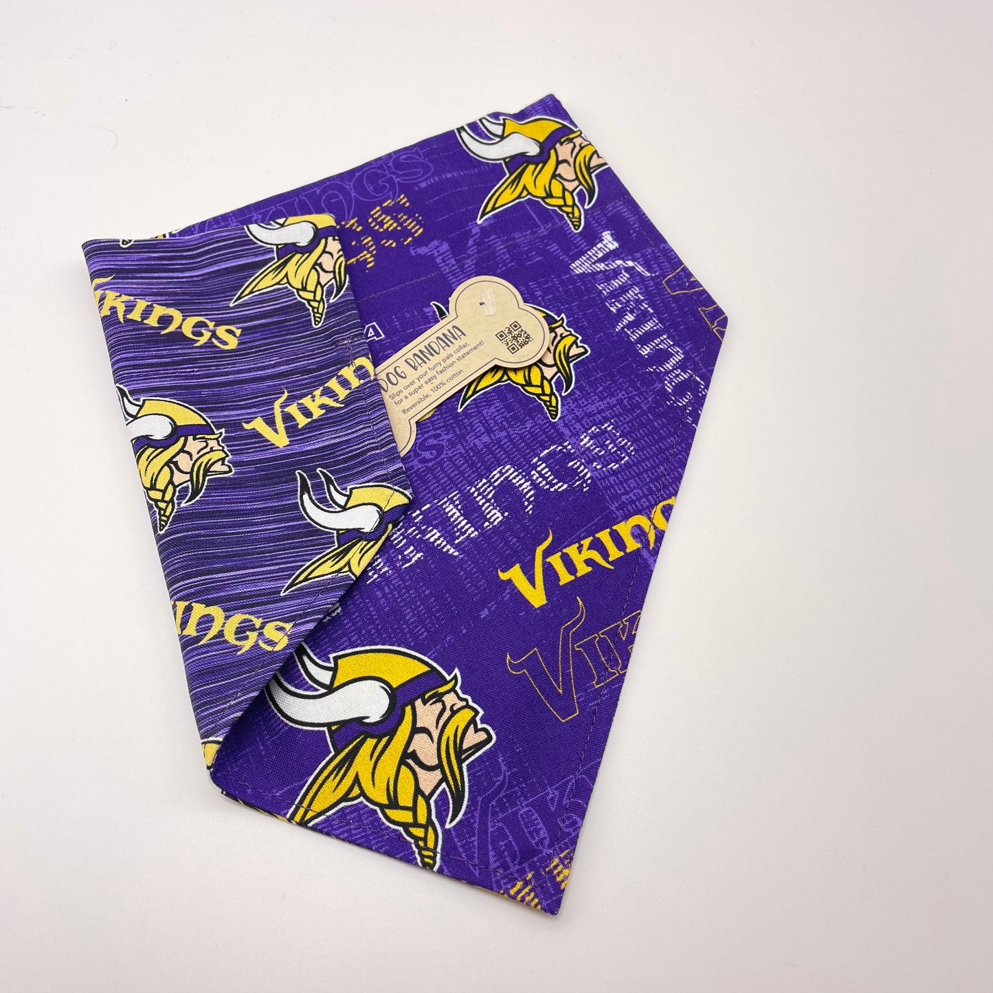 Minnesota Vikings / Vikes Winning Streak Dog Bandana