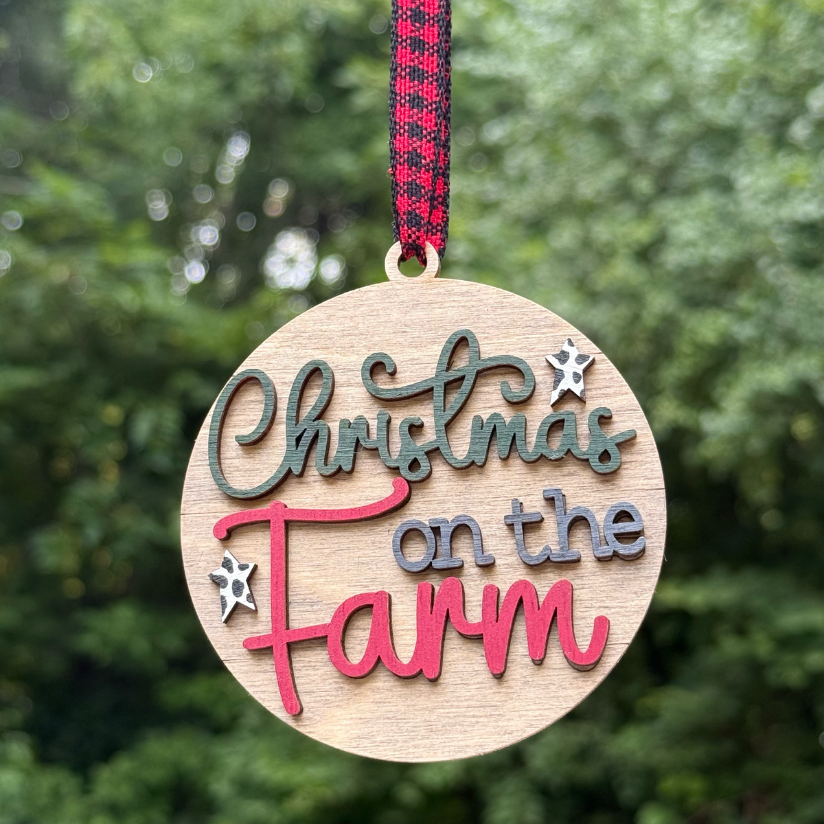 Round Christmas on the Farm Layered Wood Ornament