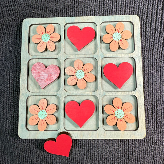 Flowers + Hearts Tic Tac Toe Game