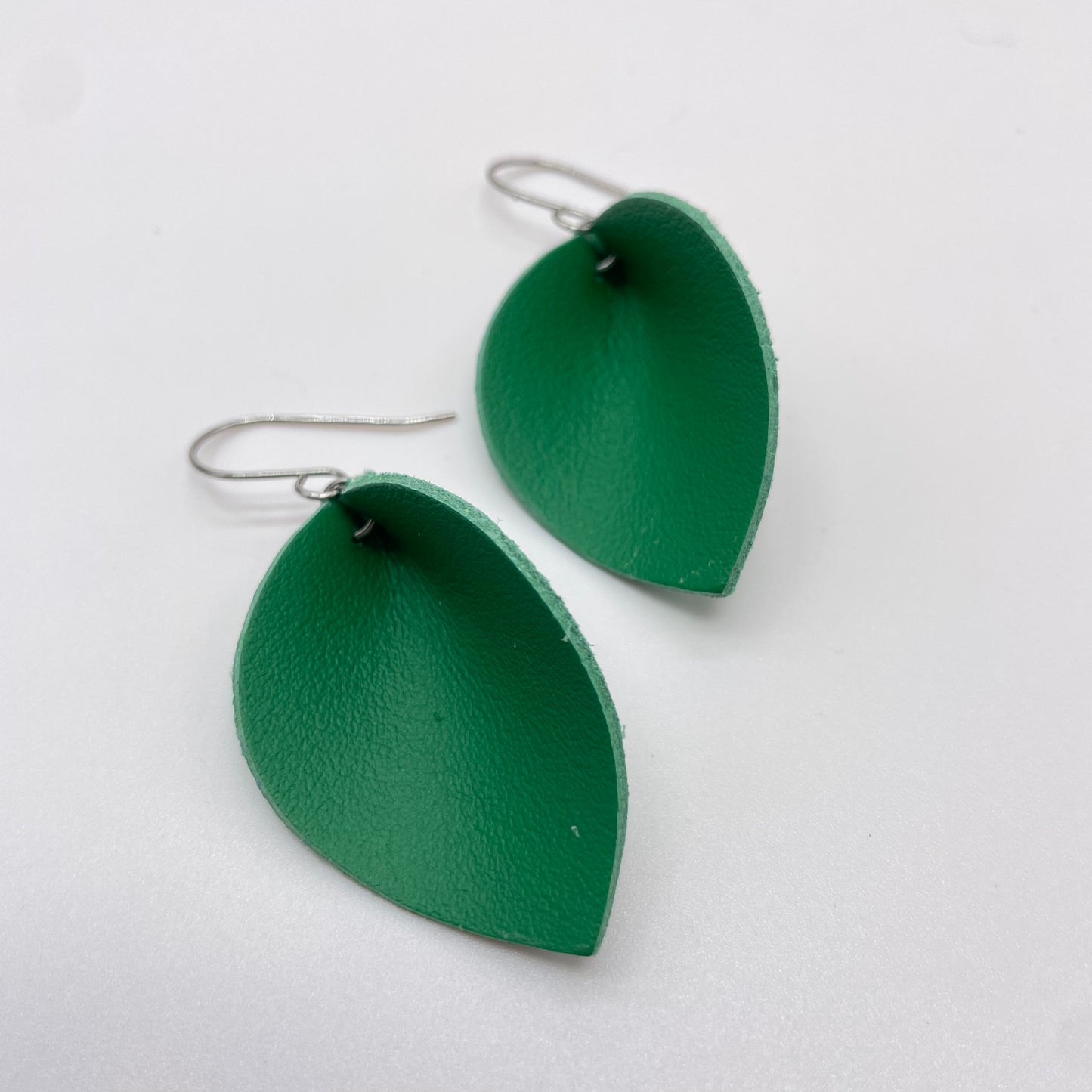 Green Pinched Petal Leather Drop Dangle Earrings