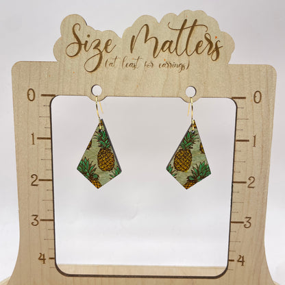 green-pineapple-drop-dangle-earrings