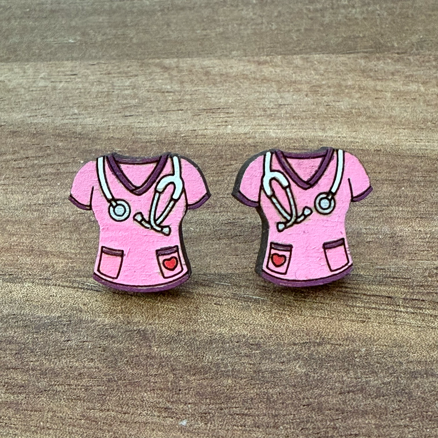 Scrub Top with Stethoscope Stud Earrings