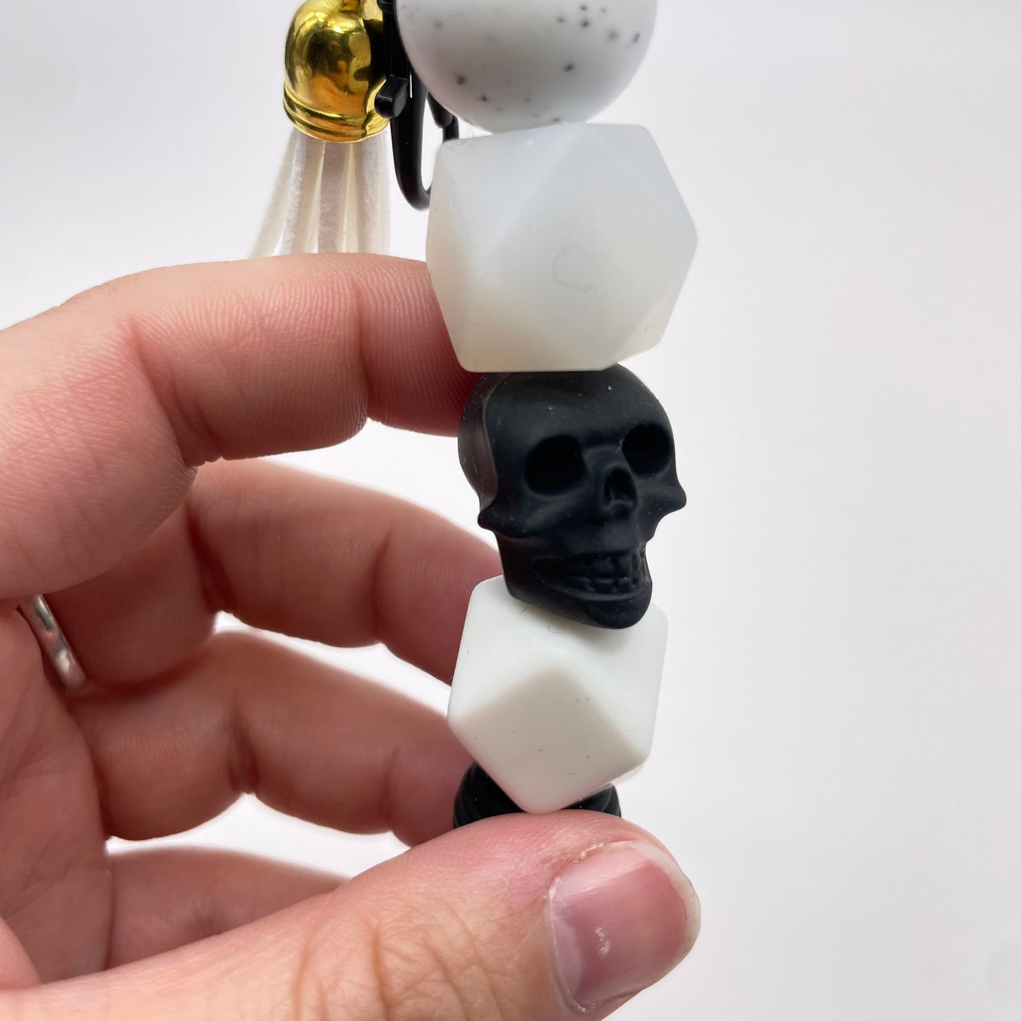 Skull Silicone Bead Keychain