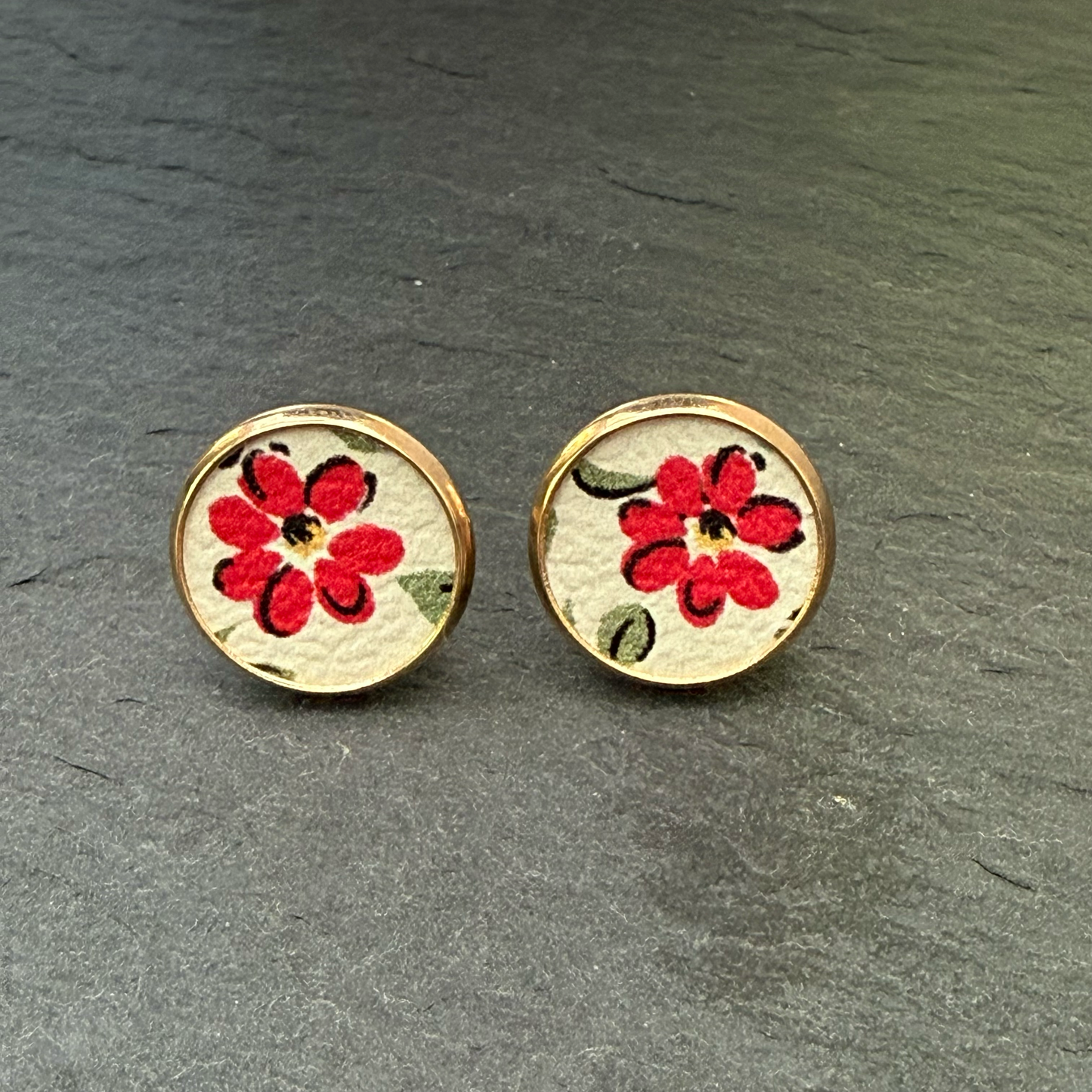 Flower Circle Stud Earrings