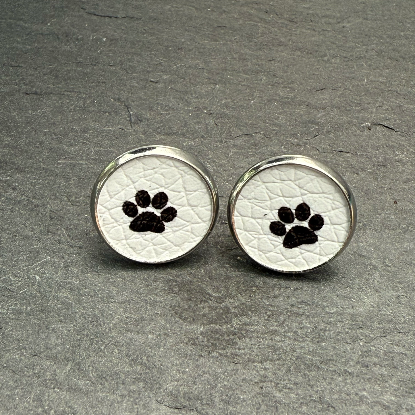 Pawprint Circle Stud Earrings