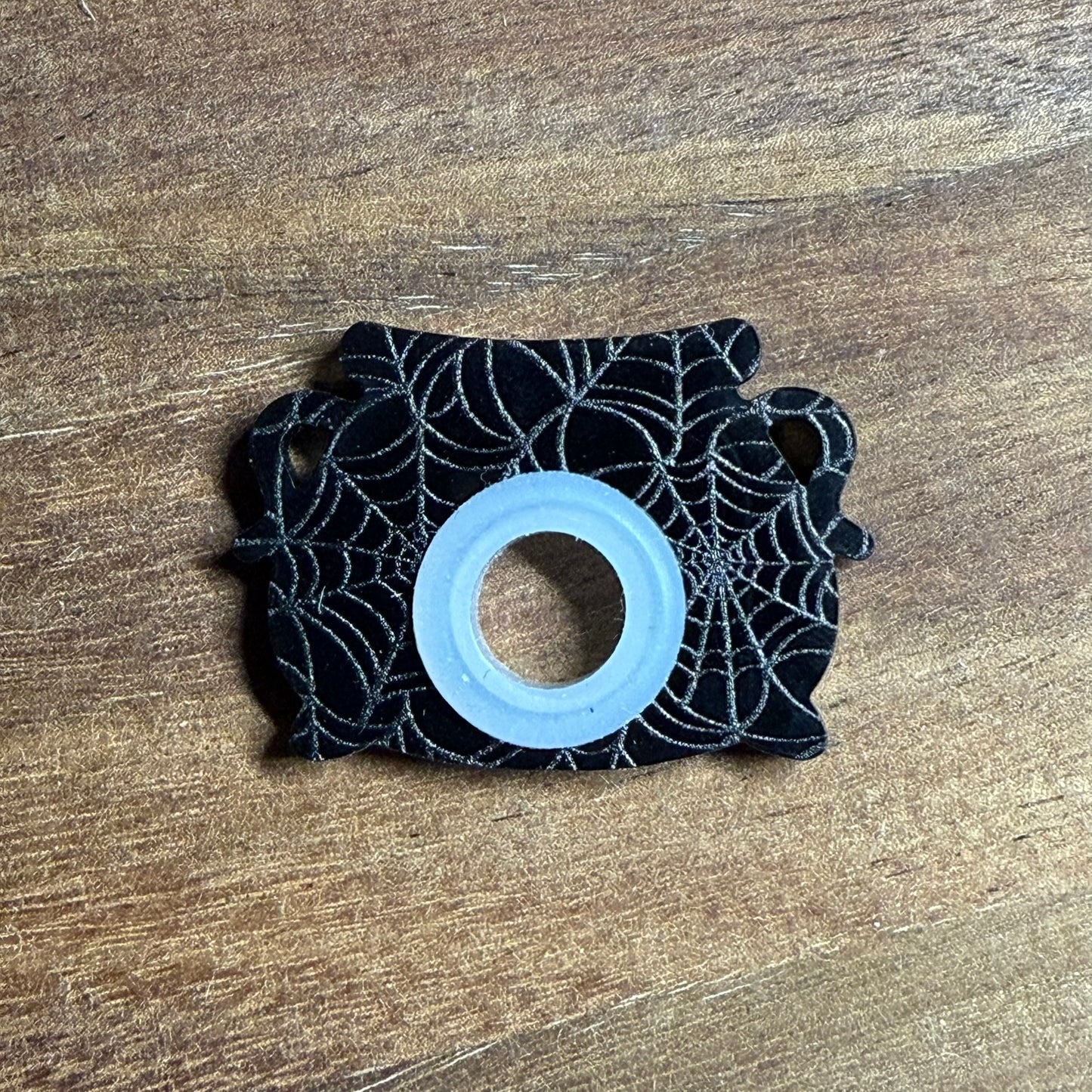 Cauldron Straw Topper