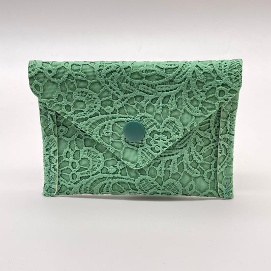 Grass Butterlace Card Wallet