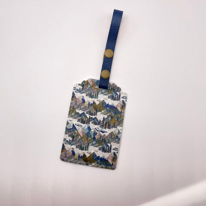 Mountains Are Calling Luggage Tag