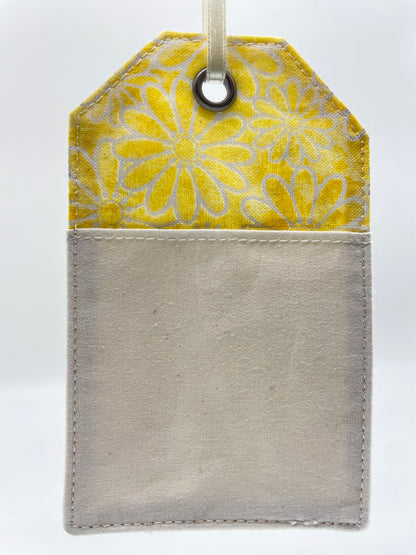 Yellow Daisy Hanging Gift Card Holder