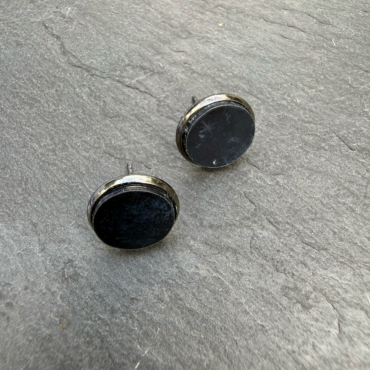 Iridescent Stars Acrylic Circle Stud Earrings
