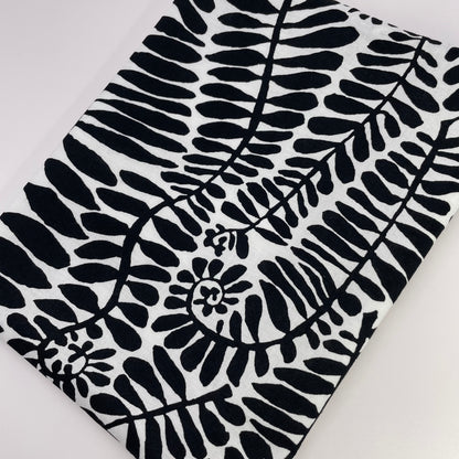 Black Vines Reusable Snack Bag