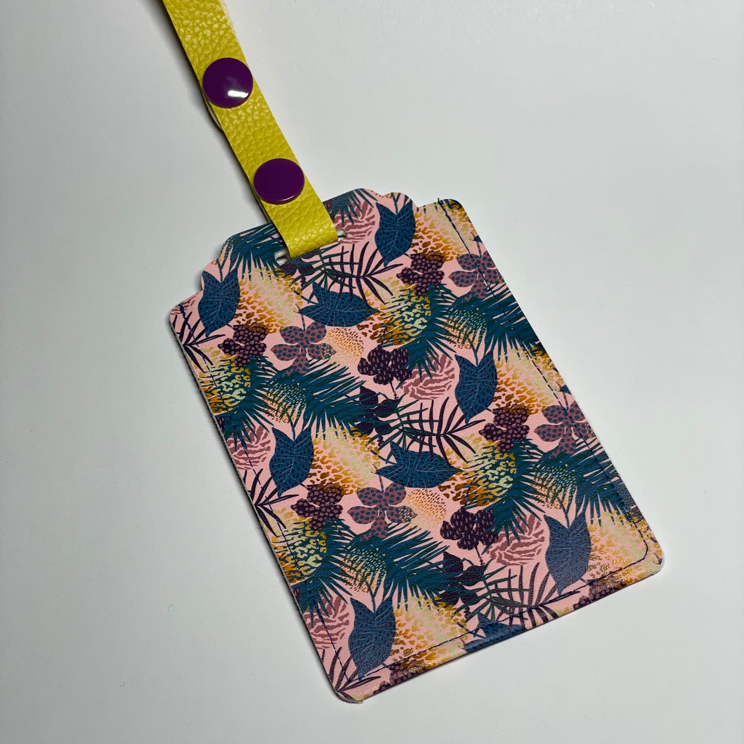 Mauve Fauna Luggage Tag