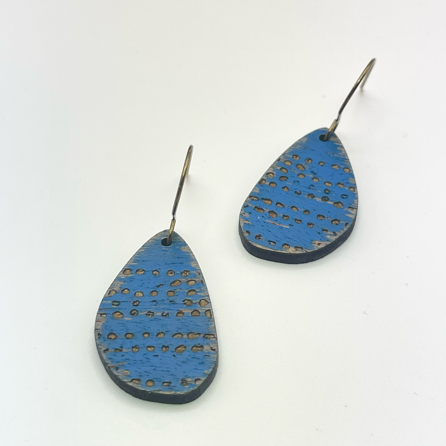 Rustic Dotted Petal Drop Dangle Earring