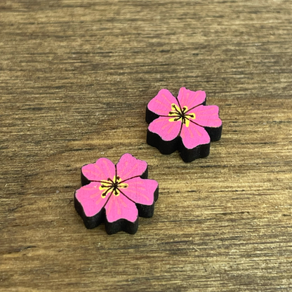 Smooth Flower Petal Stud Earrings