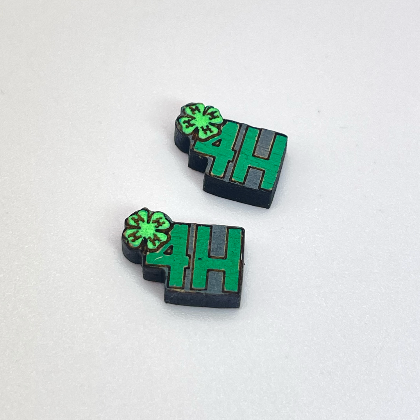 4H Stud Earrings