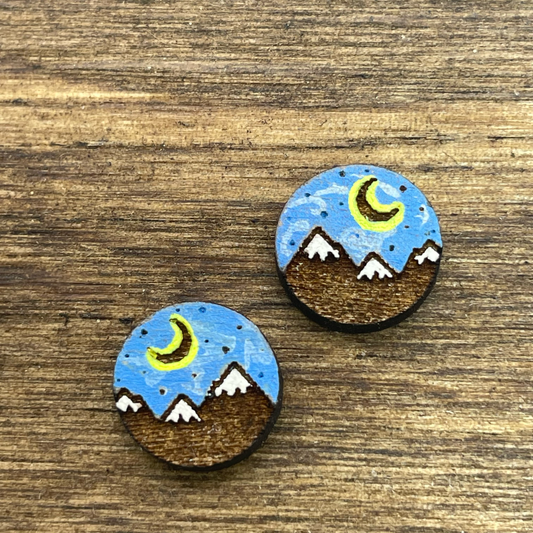 Carved Mountains w/ Moon Stud Earrings