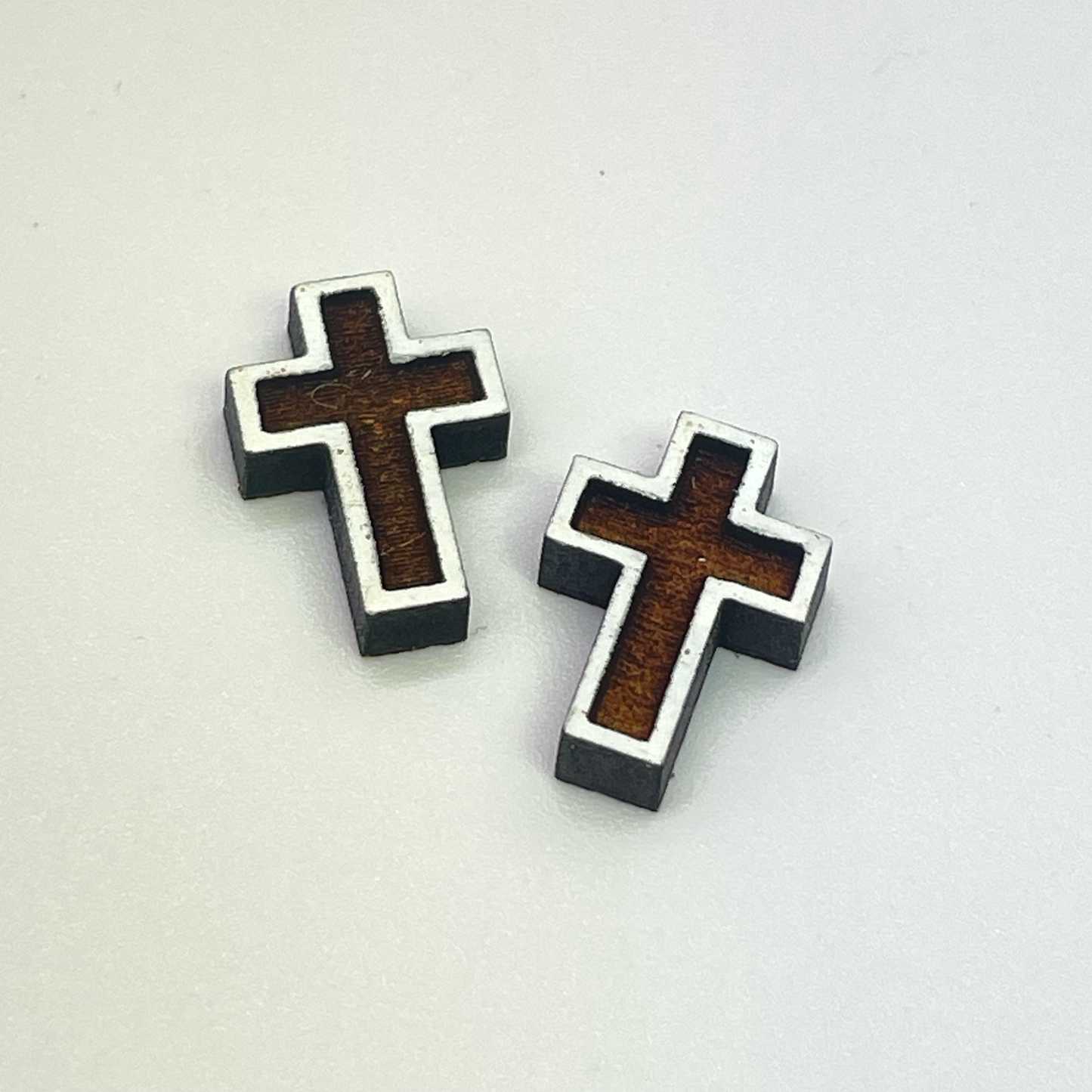 Cross Outline Stud Earrings