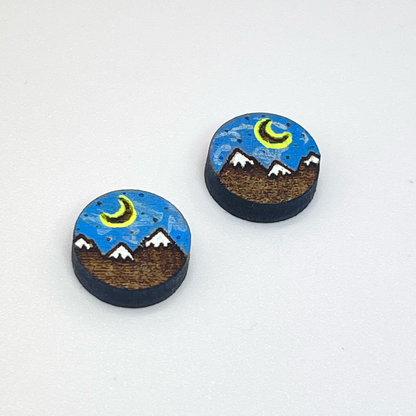 Carved Mountains w/ Moon Stud Earrings