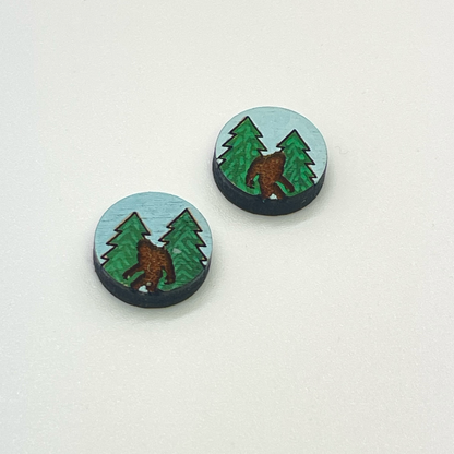 Bigfoot Circle Stud Earrings