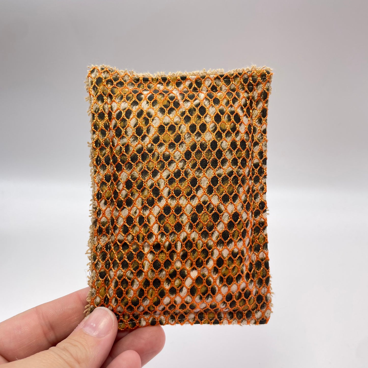 Lucious Leopard unSponge